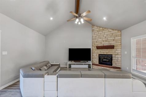 1466 Oakwood Drive Stephenville TX 76401