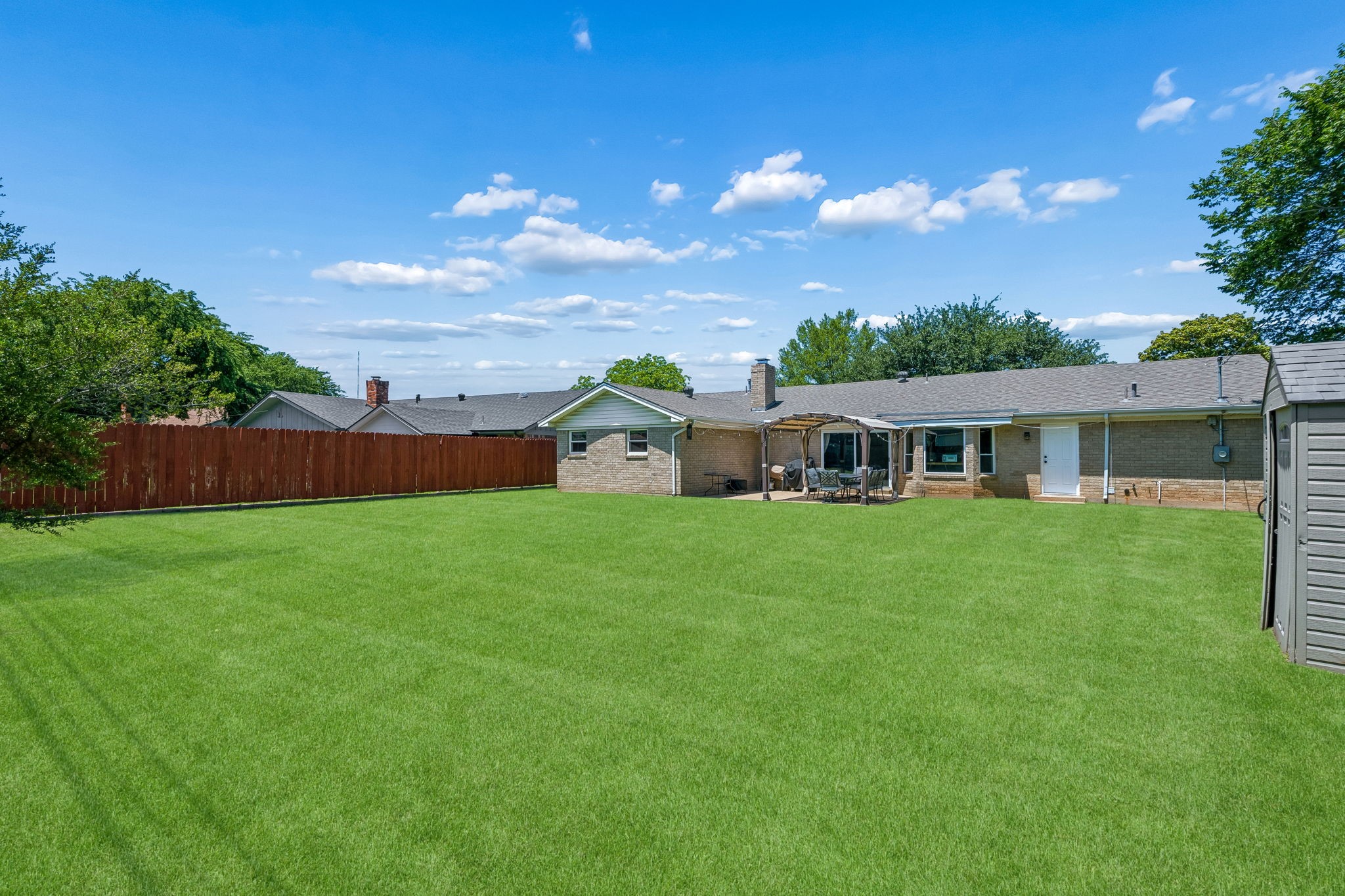 901 Raintree Road Fort Worth TX 76103