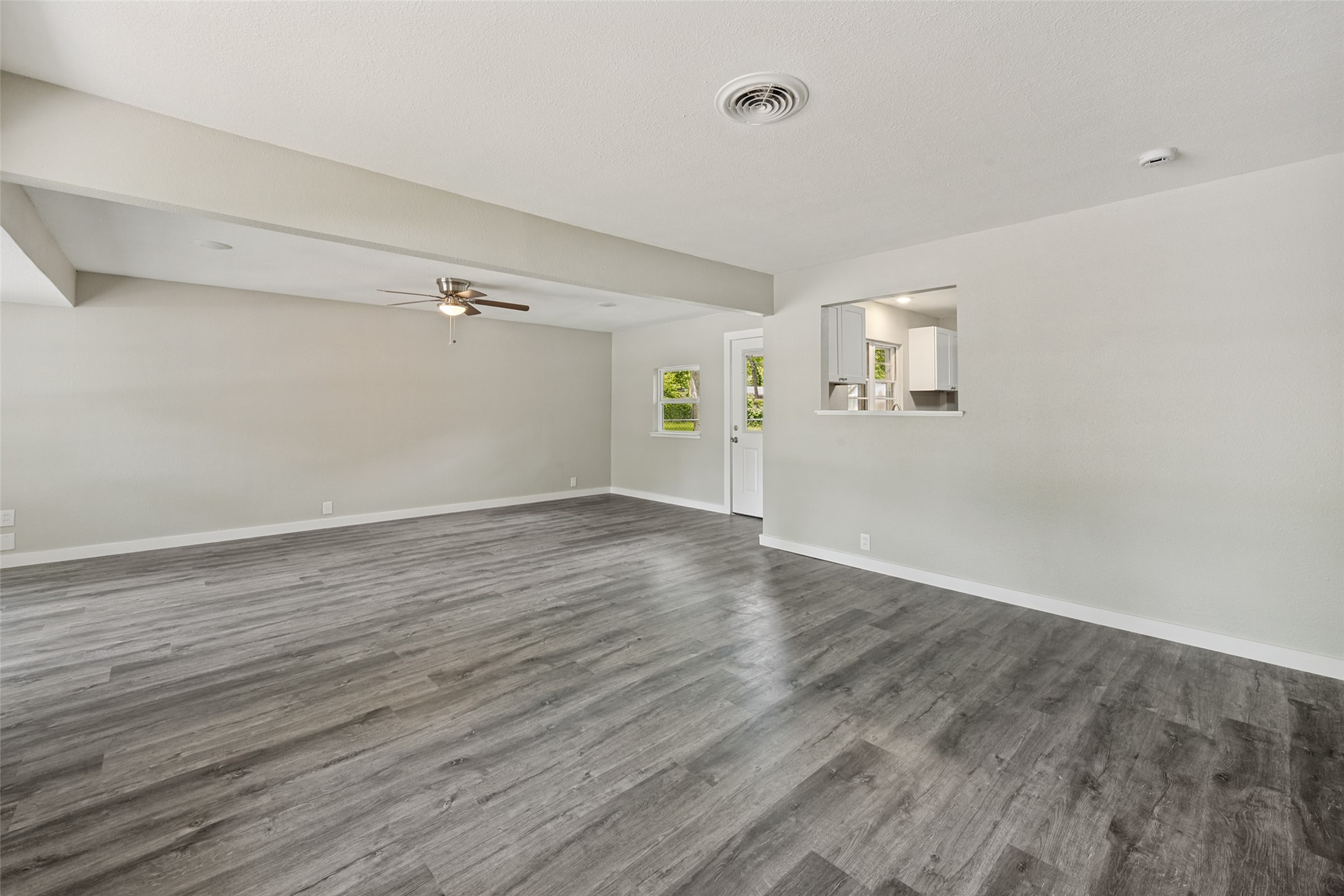 1305 W Lavender Lane Arlington TX 76013
