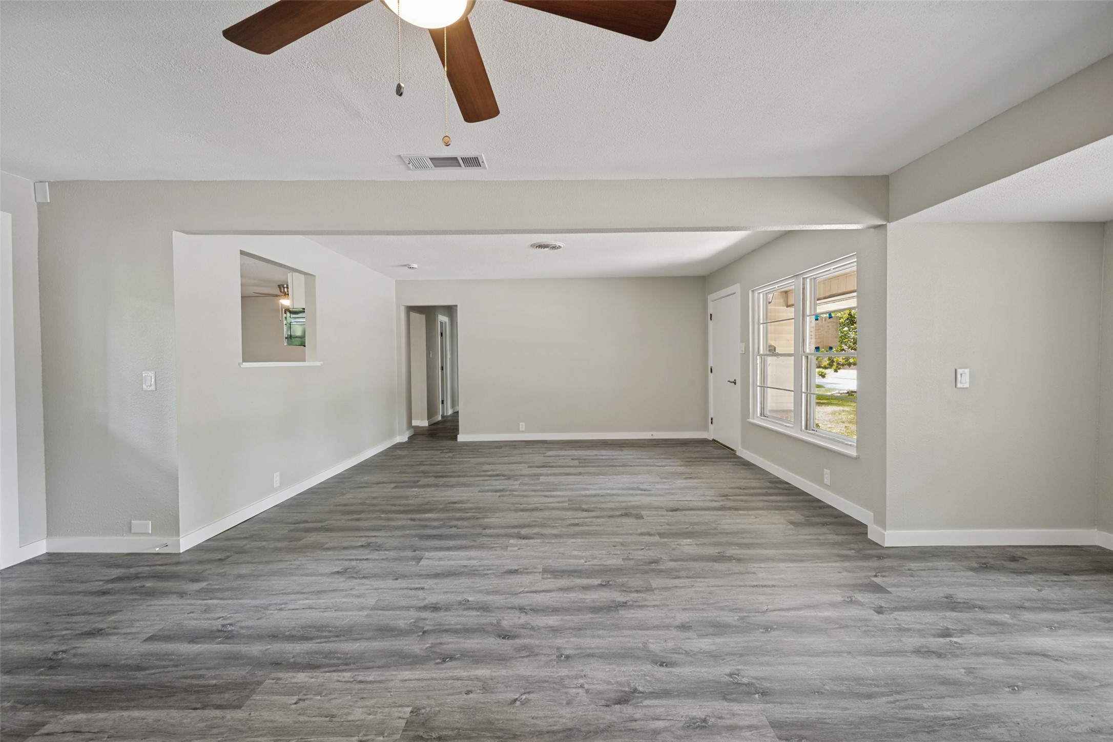 1305 W Lavender Lane Arlington TX 76013