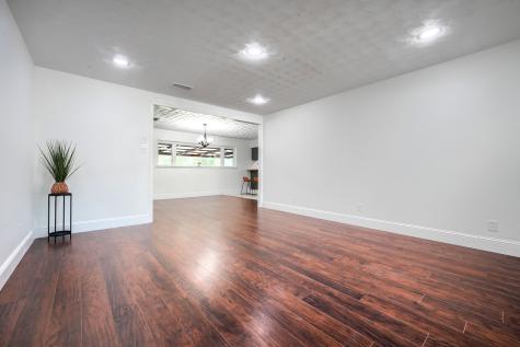 1306 Carroll Drive Garland TX 75041
