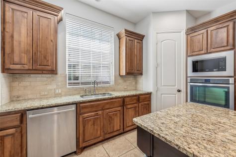 425 Adventurous Shield Drive Lewisville TX 75056