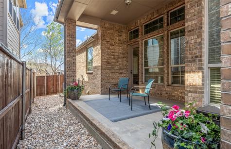 425 Adventurous Shield Drive Lewisville TX 75056