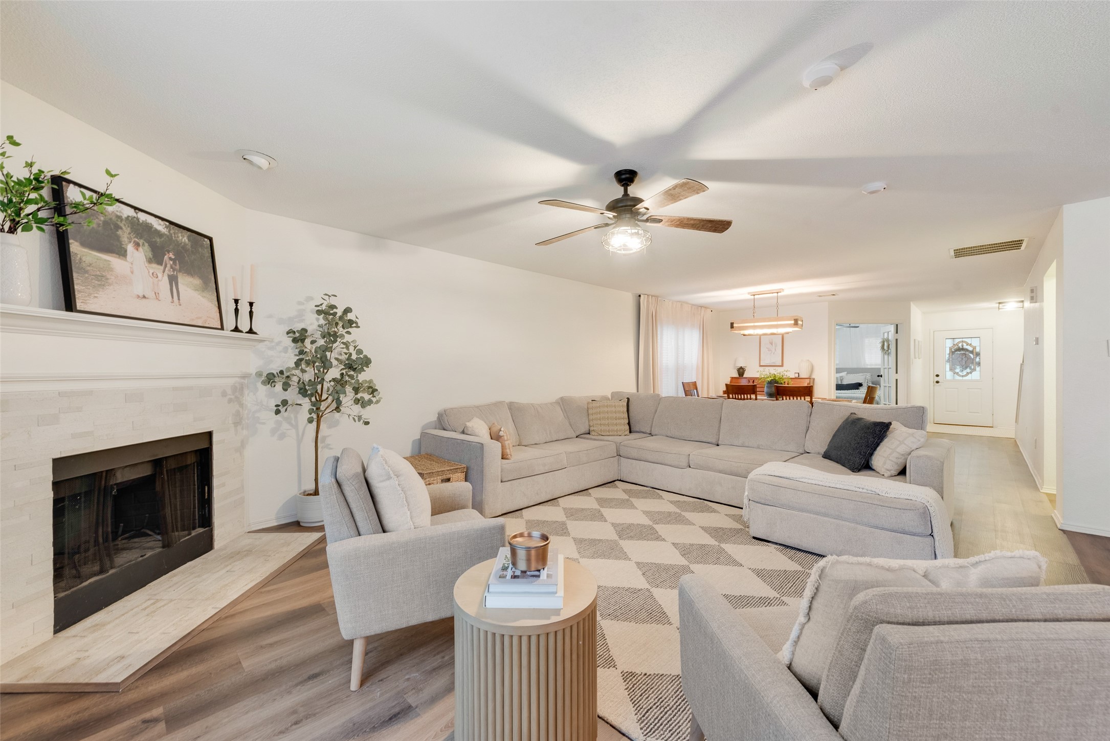 7536 Brentwood Stair Road Fort Worth TX 76112