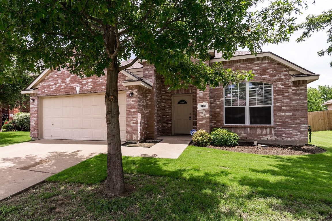900 Charlotte Drive Mckinney TX 75071