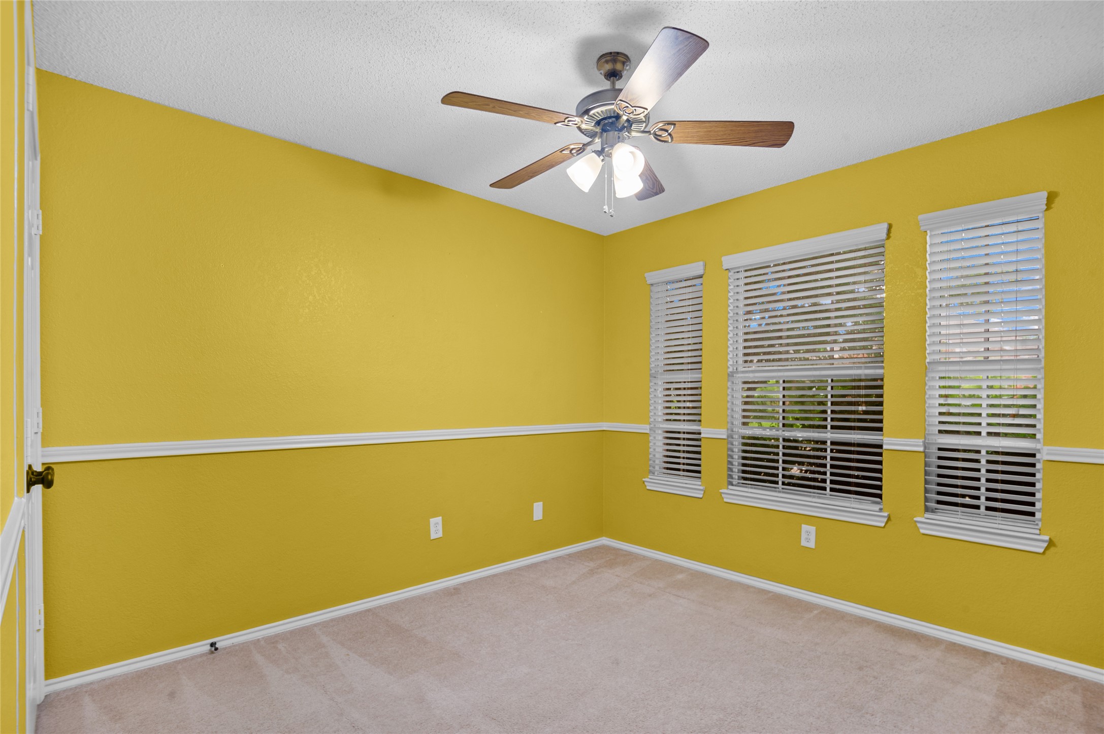 2726 Crosslands Drive Garland TX 75040