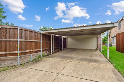 2726 Crosslands Drive Garland TX 75040