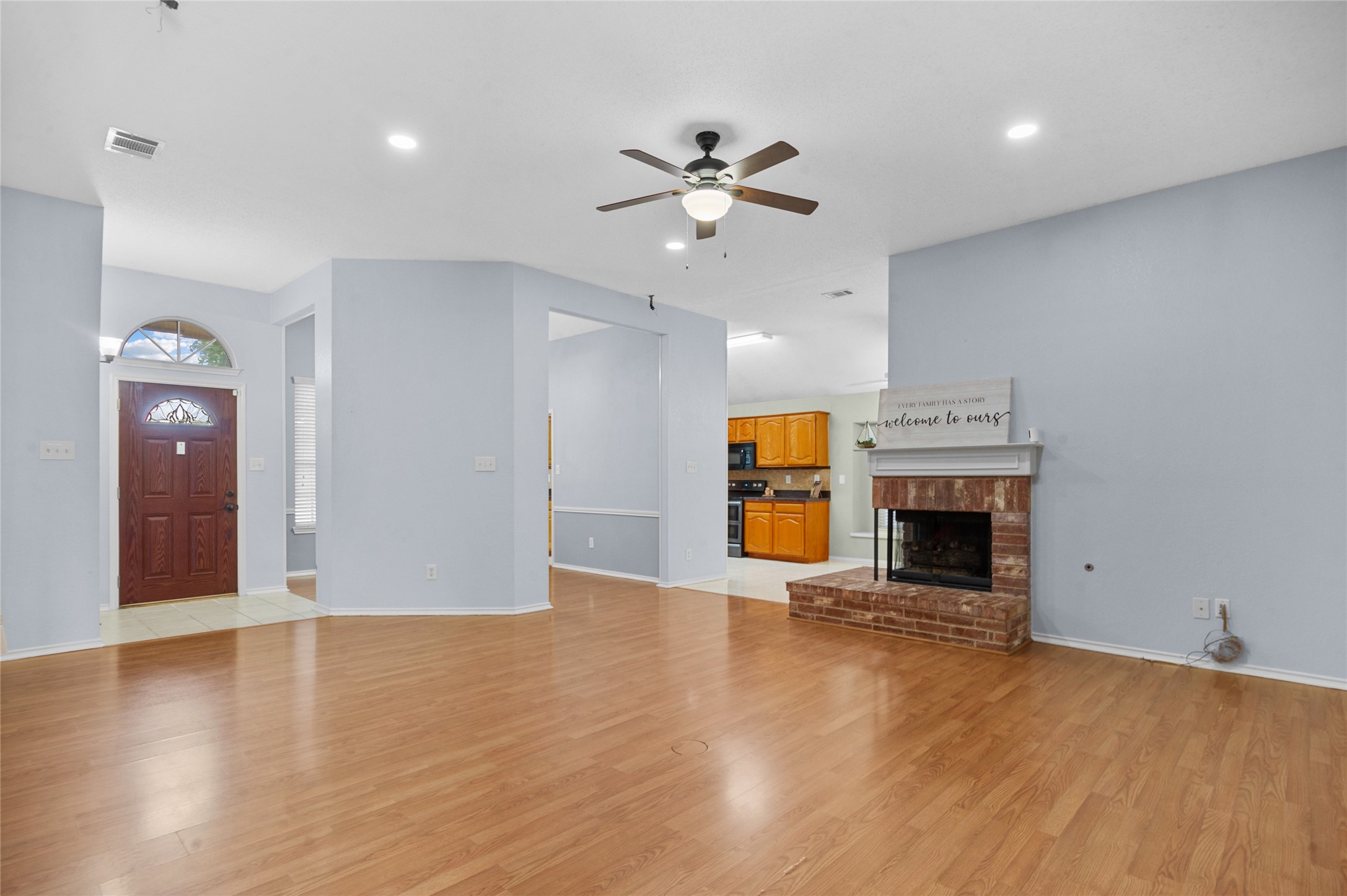 2726 Crosslands Drive Garland TX 75040