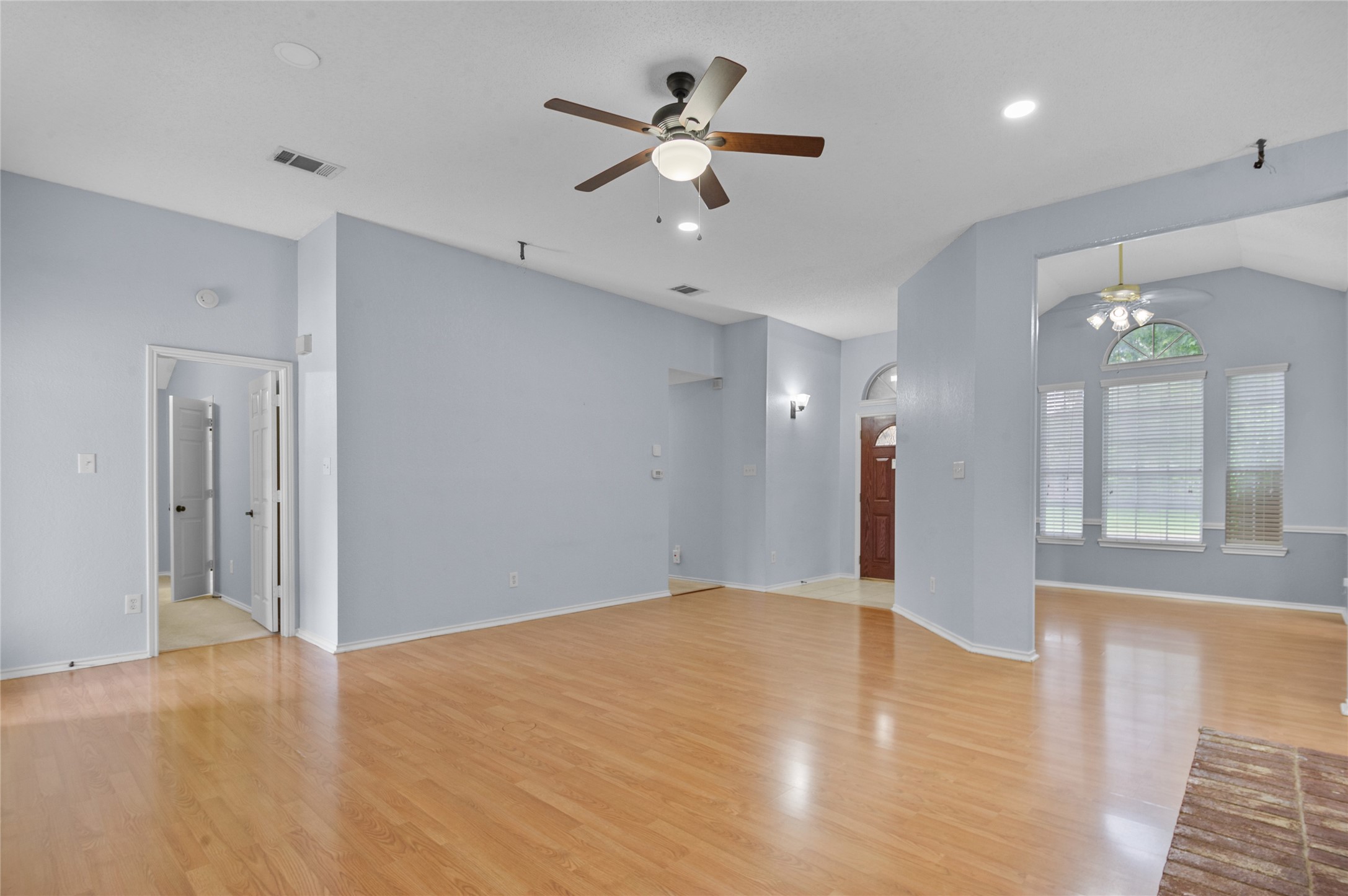 2726 Crosslands Drive Garland TX 75040