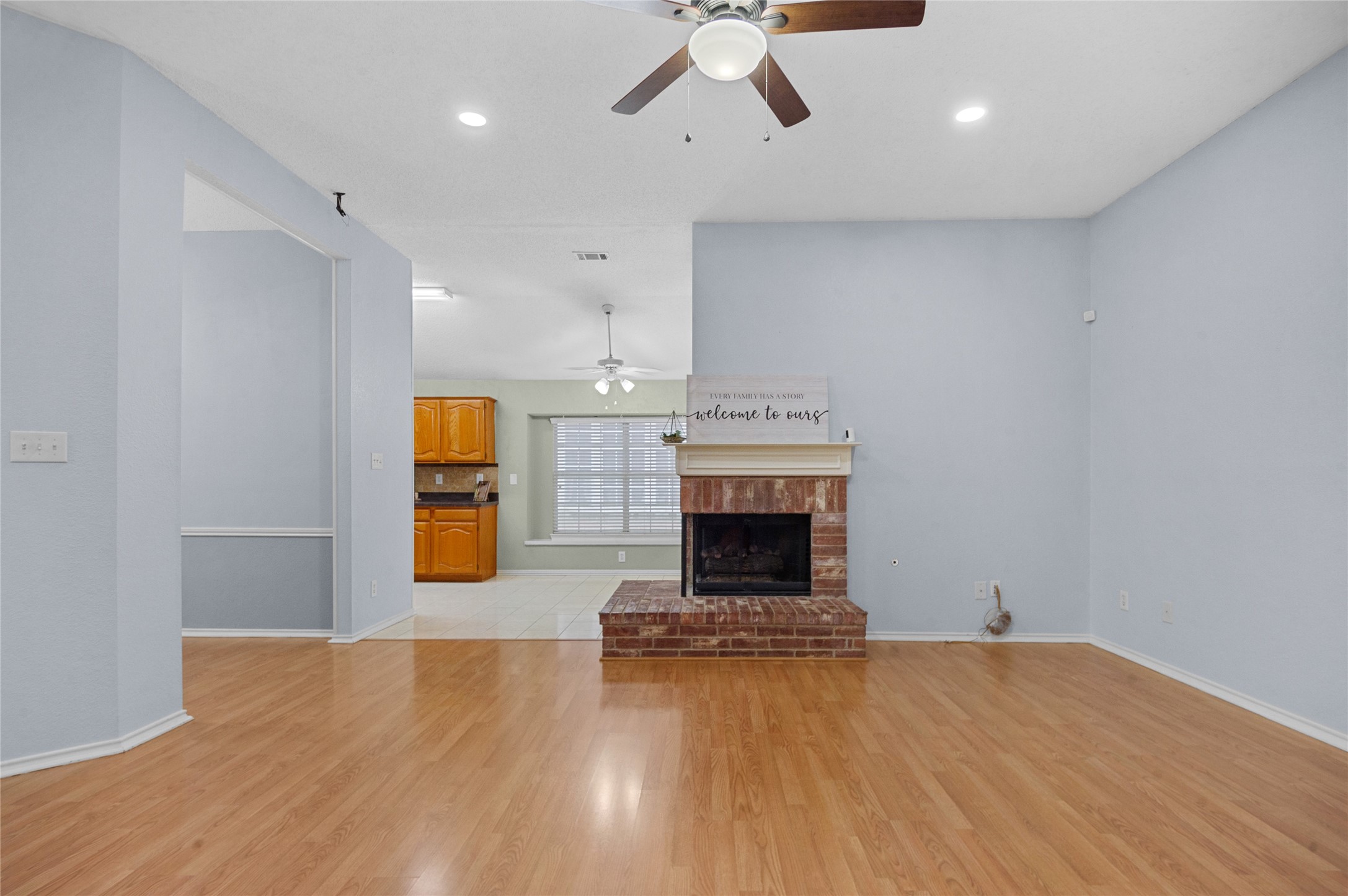 2726 Crosslands Drive Garland TX 75040