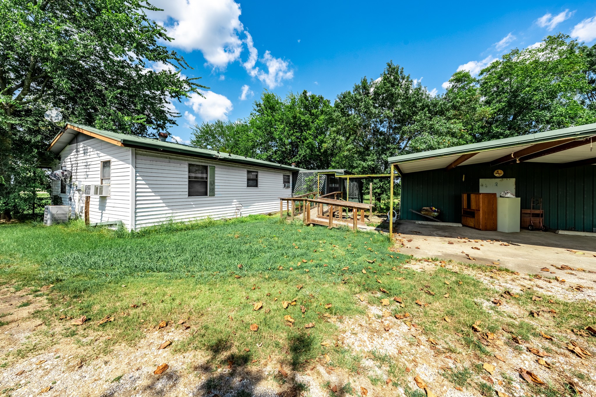 7801 W Interstate Highway 30 Cumby TX 75433
