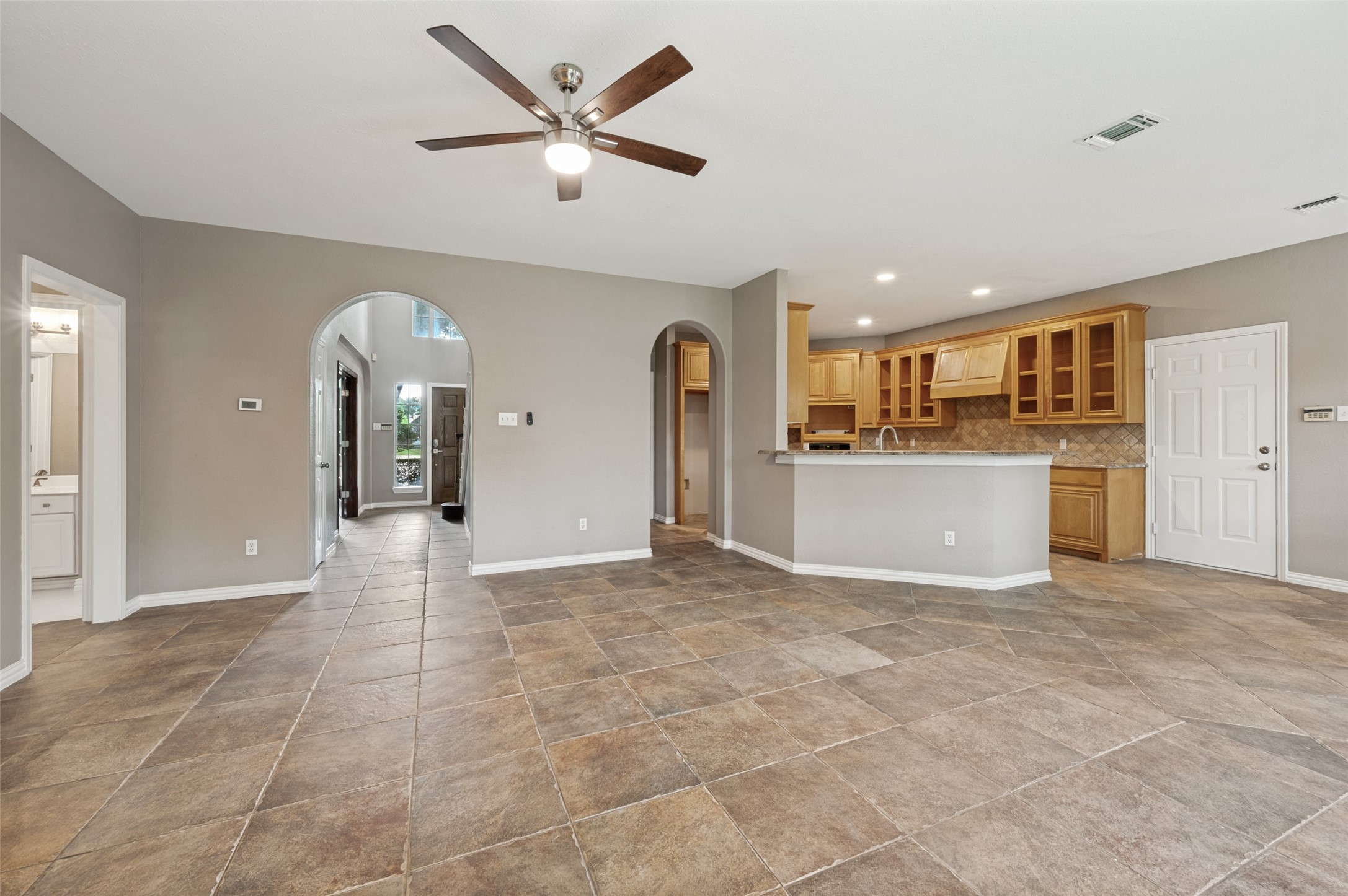1302 Charlotte Way Carrollton TX 75007