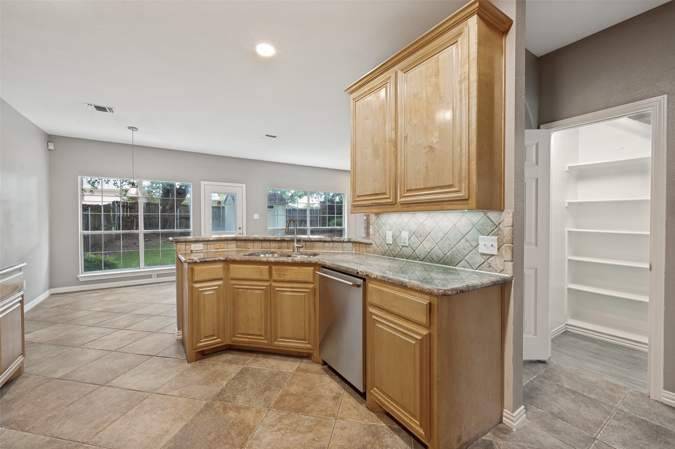 1302 Charlotte Way Carrollton TX 75007