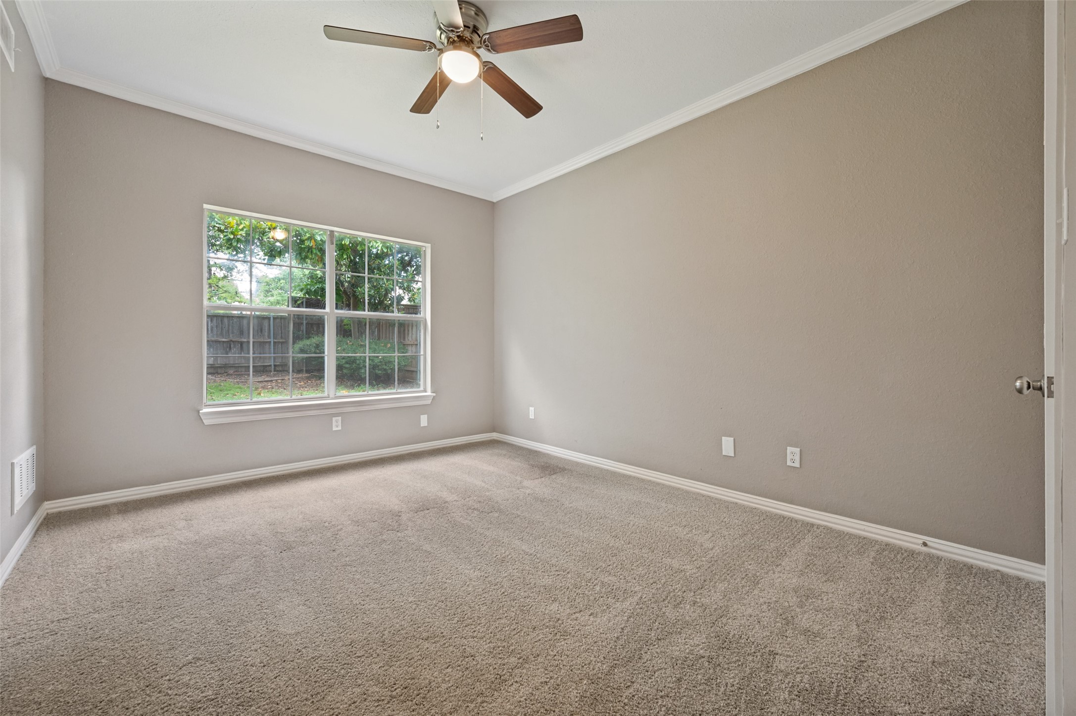 1302 Charlotte Way Carrollton TX 75007