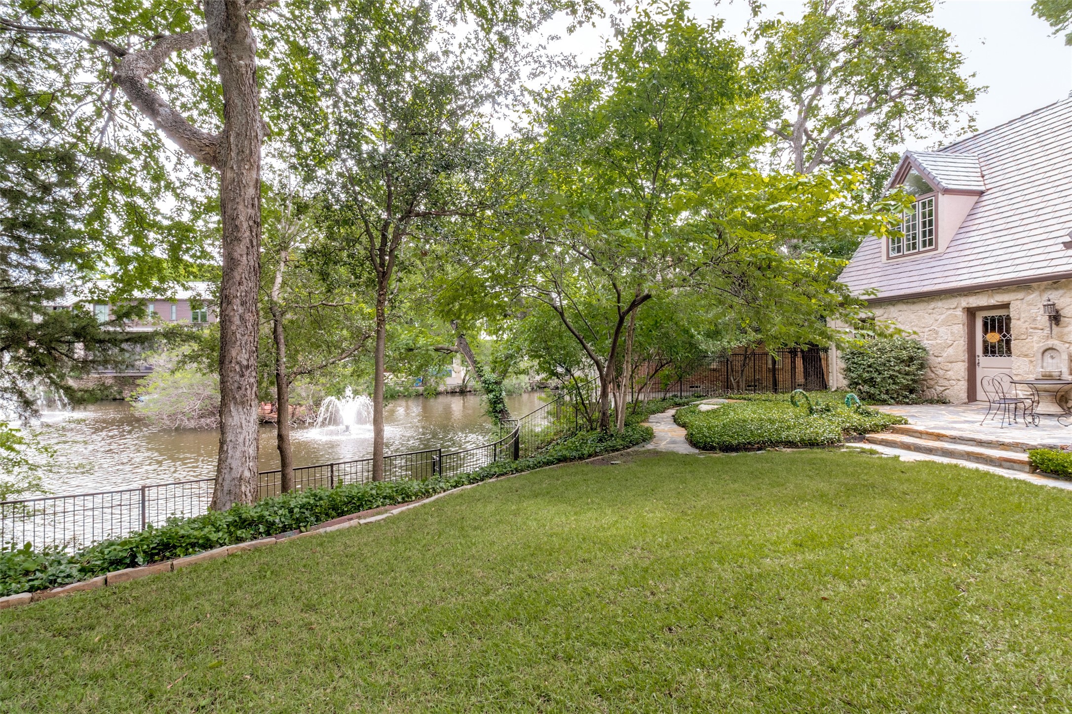 3624 Lovers Lane University Park TX 75225