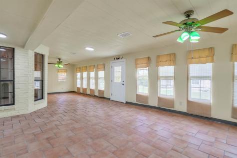 102 Vintage Drive Waxahachie TX 75165