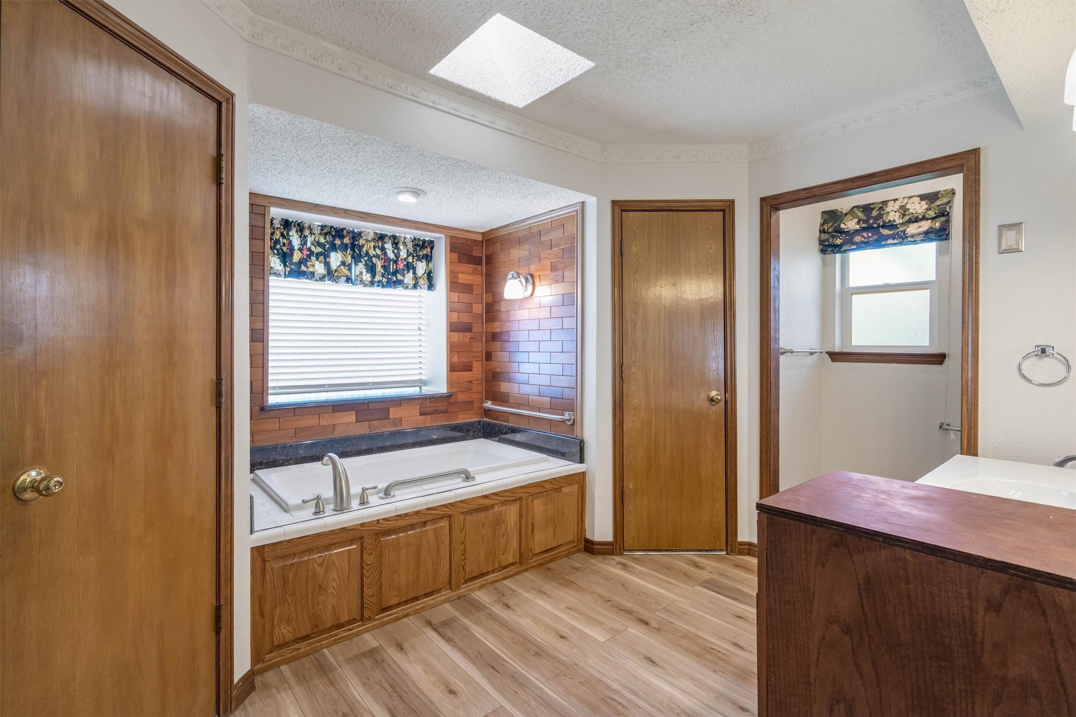 102 Vintage Drive Waxahachie TX 75165