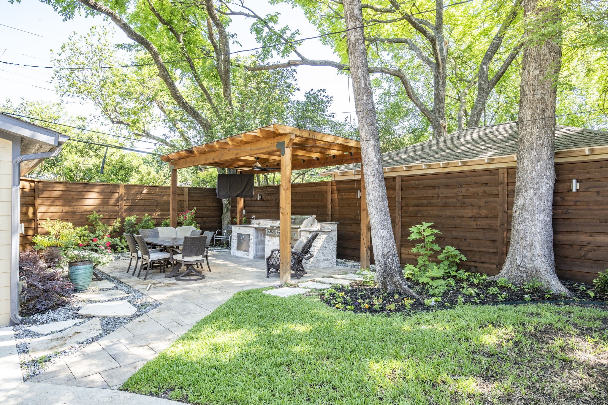 10515 Sinclair Avenue Dallas TX 75218