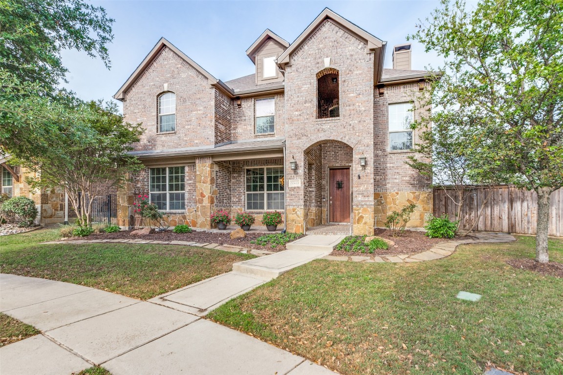 6949 Bobwhite Drive North Richland Hills TX 76182