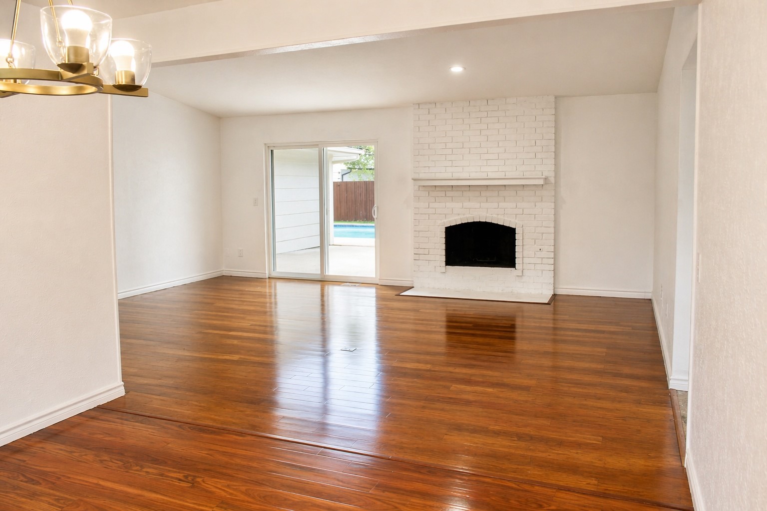 4917 Willowhaven Circle Garland TX 75043