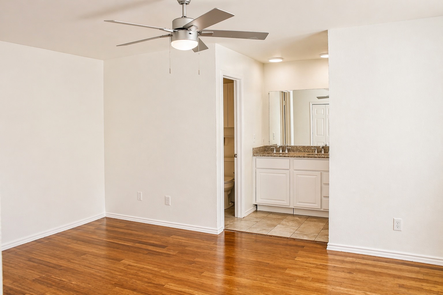 4917 Willowhaven Circle Garland TX 75043