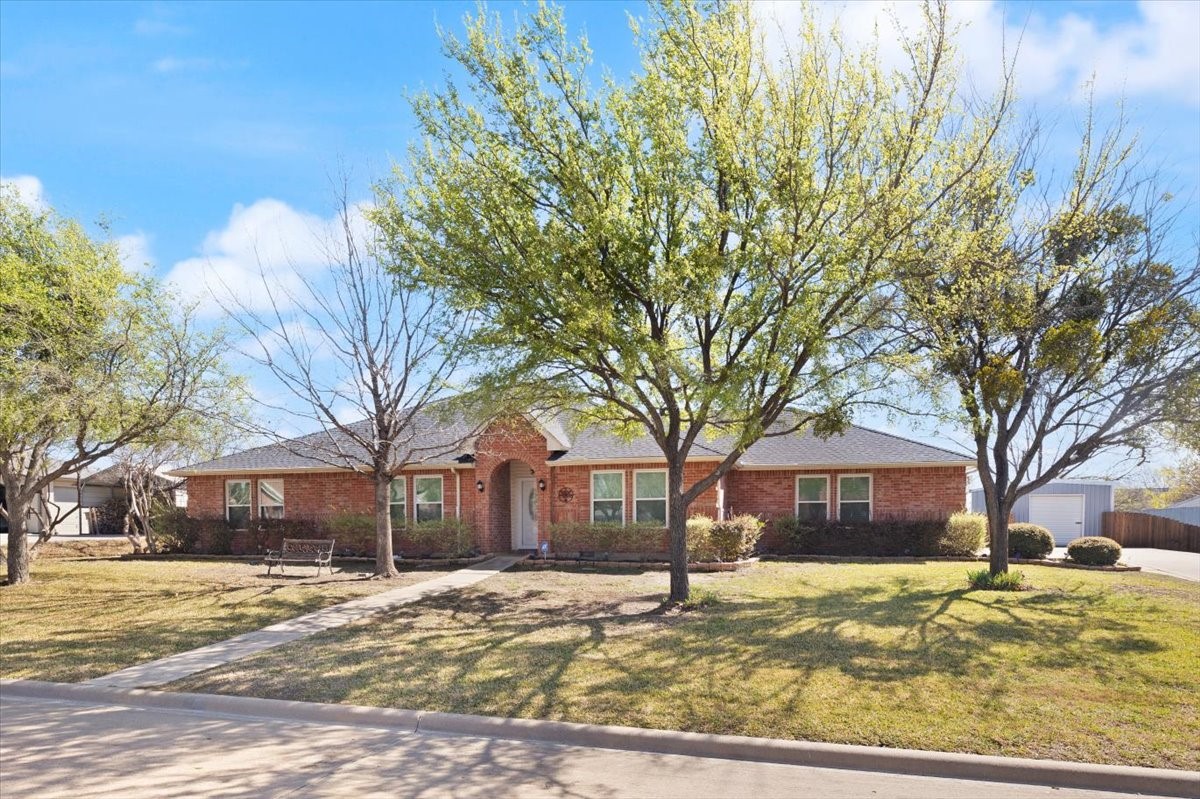 1004 Ridgetop Drive Justin TX 76247