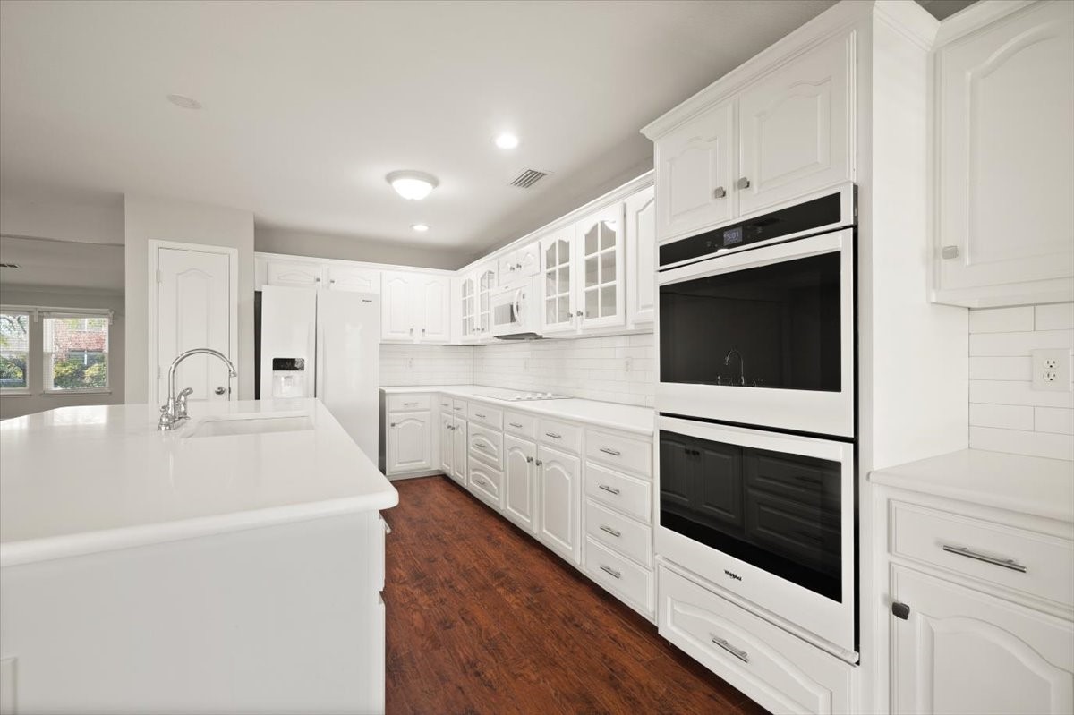 1004 Ridgetop Drive Justin TX 76247