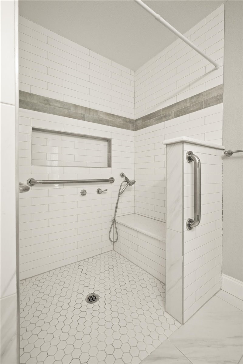 1004 Ridgetop Drive Justin TX 76247