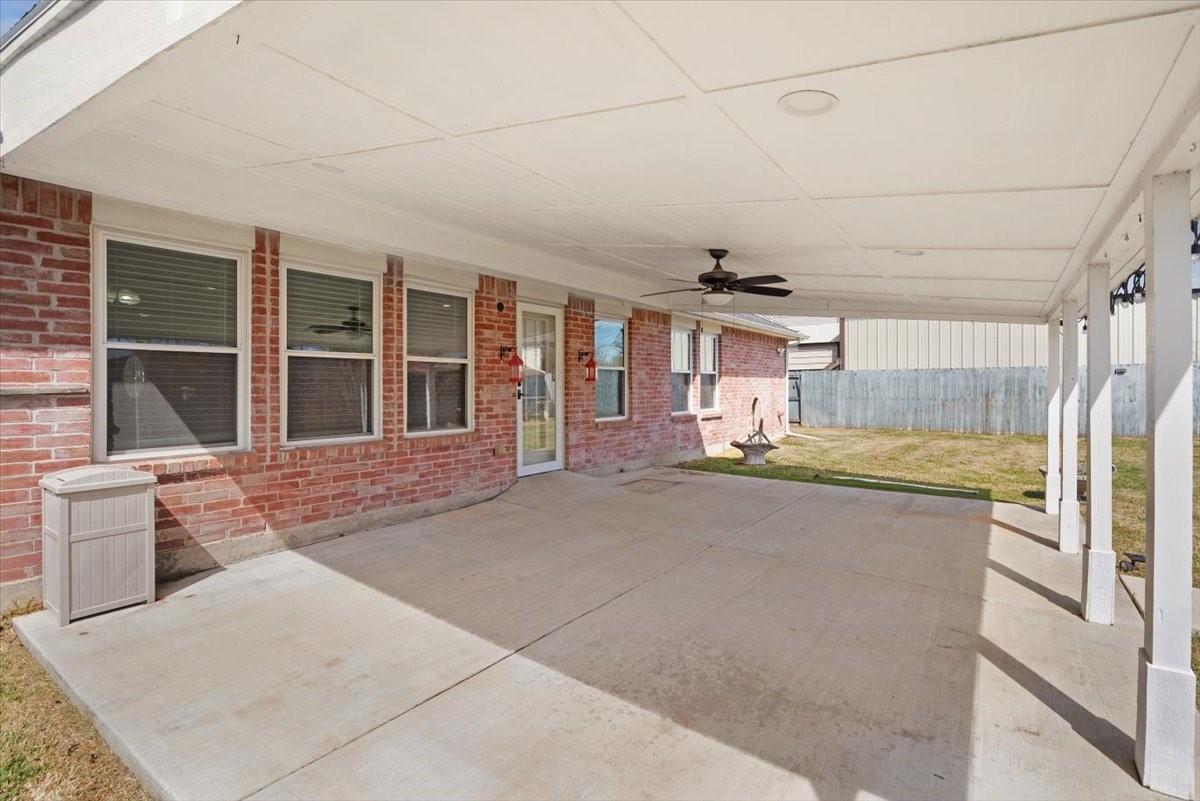 1004 Ridgetop Drive Justin TX 76247