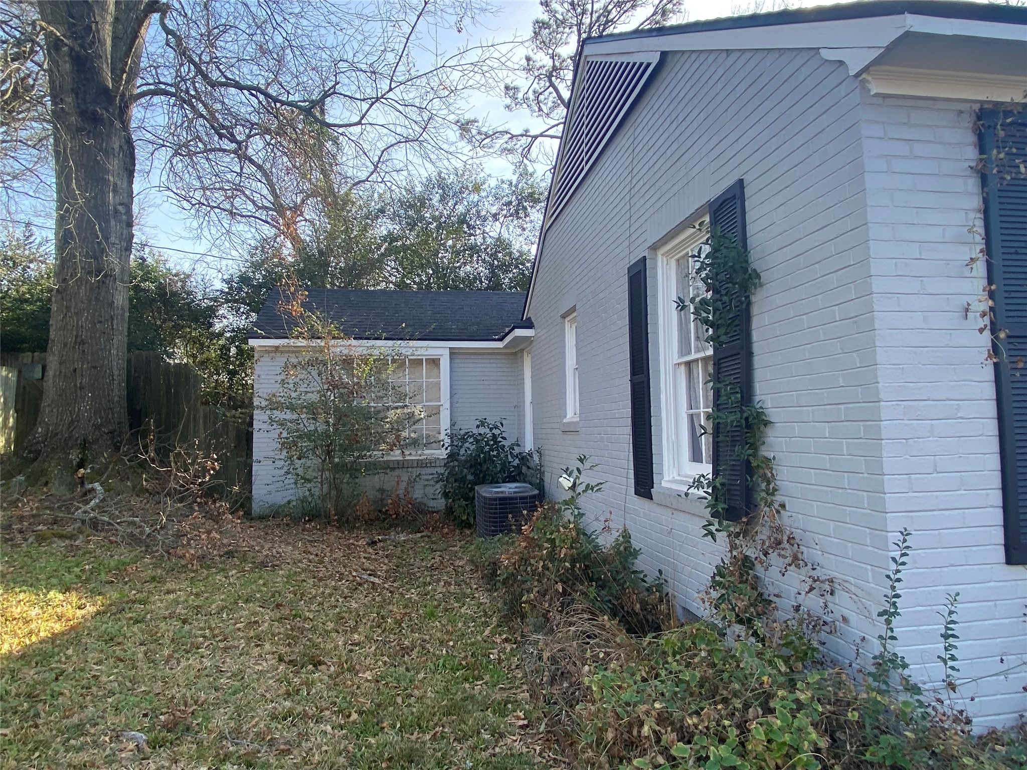 1 Wanda Court Marshall TX 75670