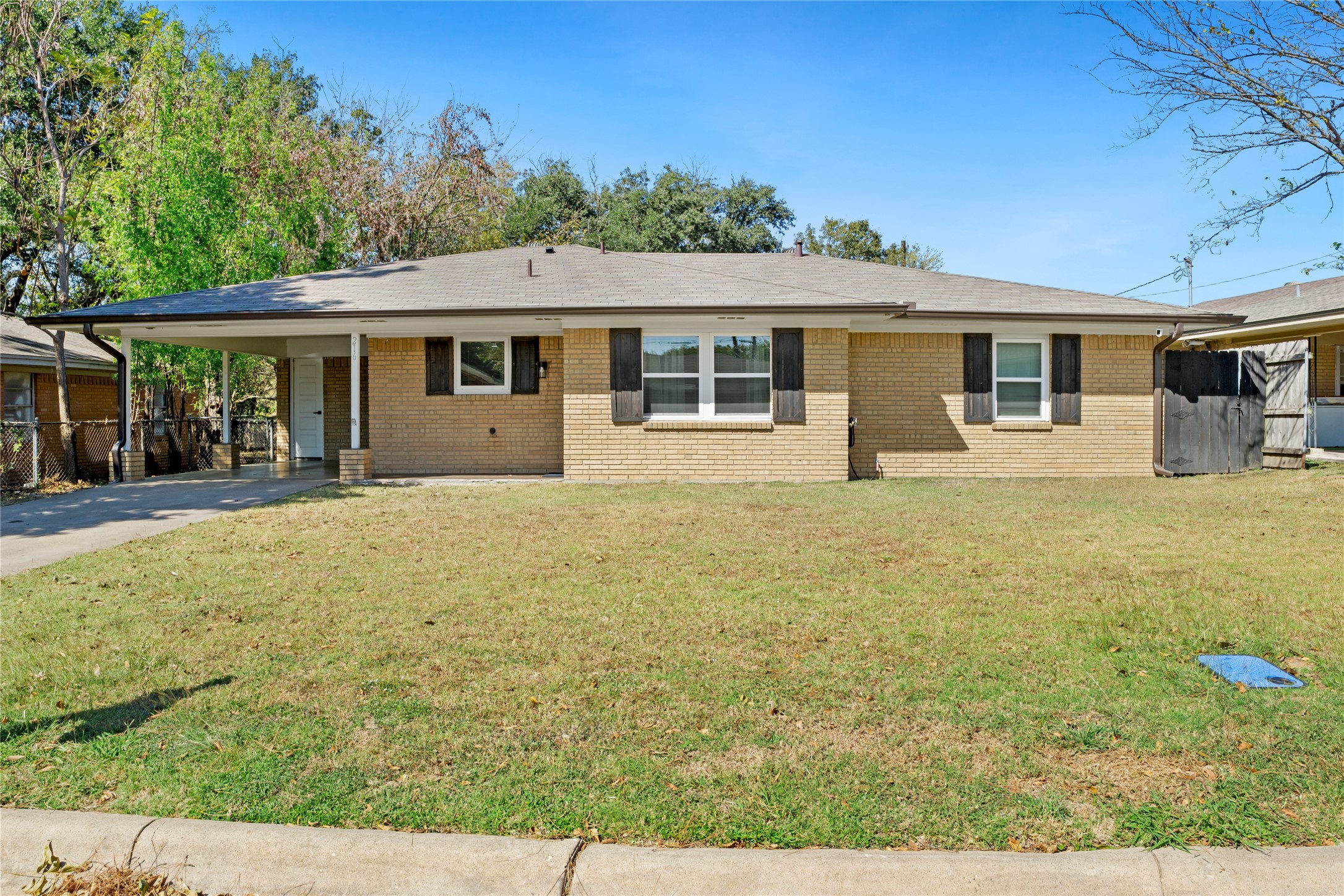 216 Fairmont Avenue Corsicana TX 75110