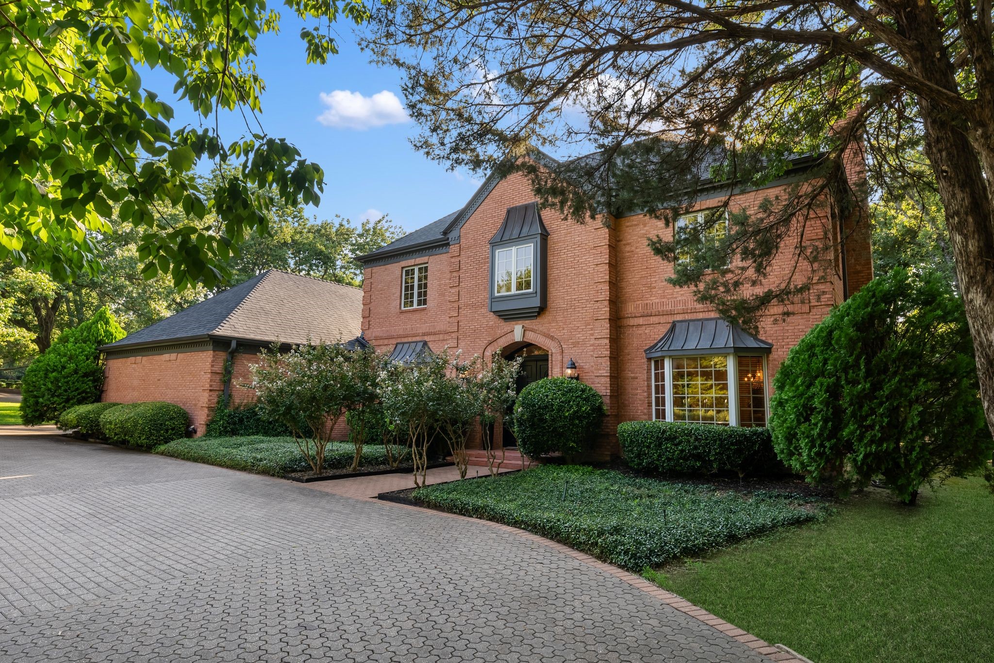 831 Creekwood Circle Fairview TX 75069