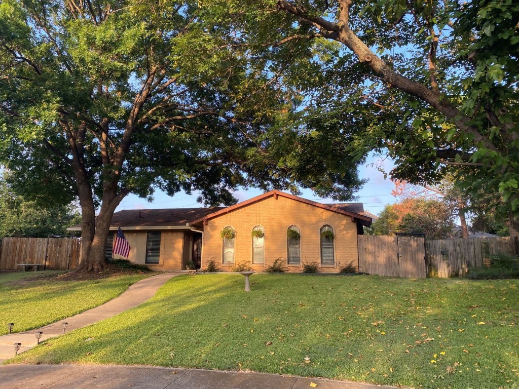 1458 Dogwood Trail Lewisville TX 75067