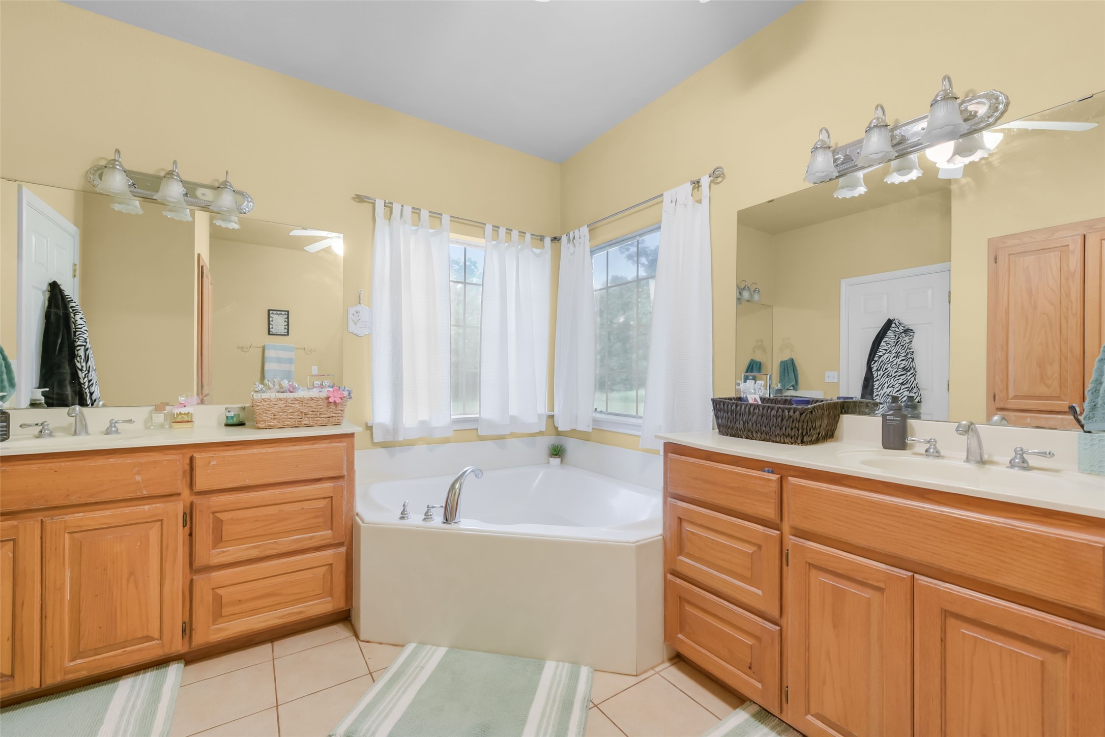 3391 Fm 2190 Jacksboro TX 76458