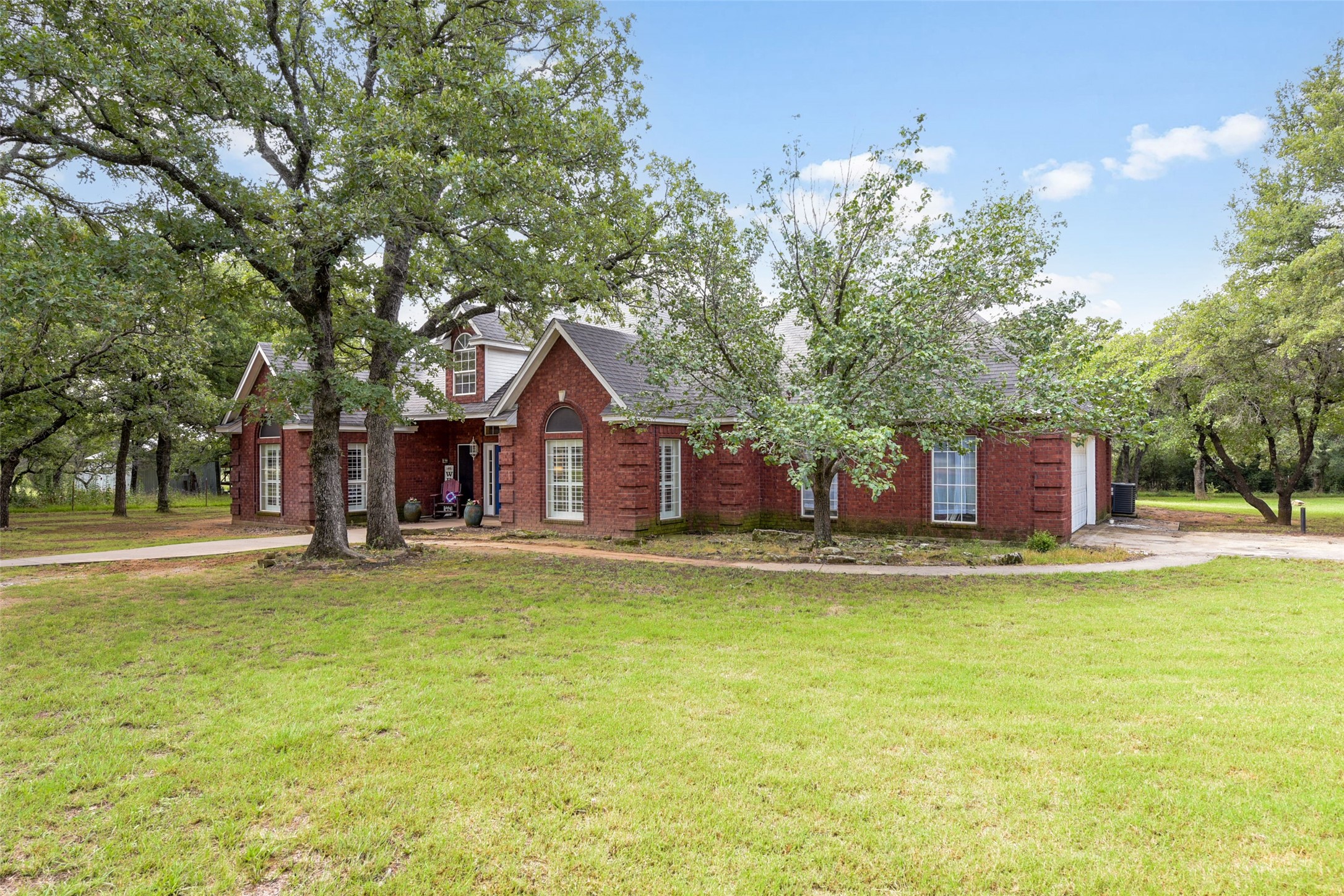 3391 Fm 2190 Jacksboro TX 76458