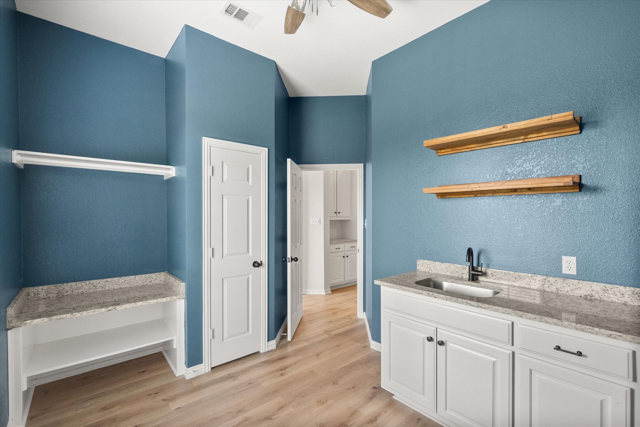 6417 Gehrig Circle Burleson TX 76028