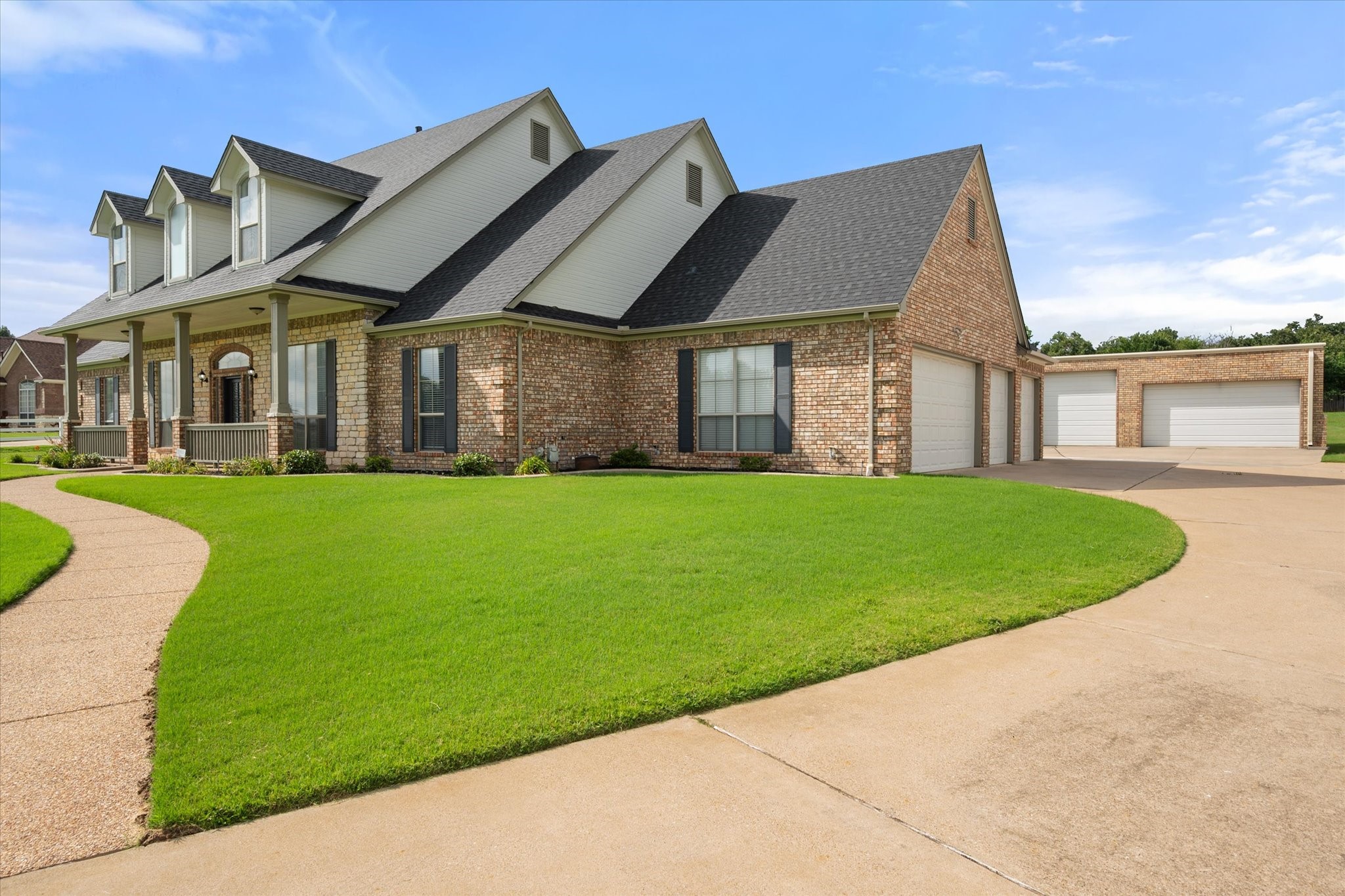 6417 Gehrig Circle Burleson TX 76028