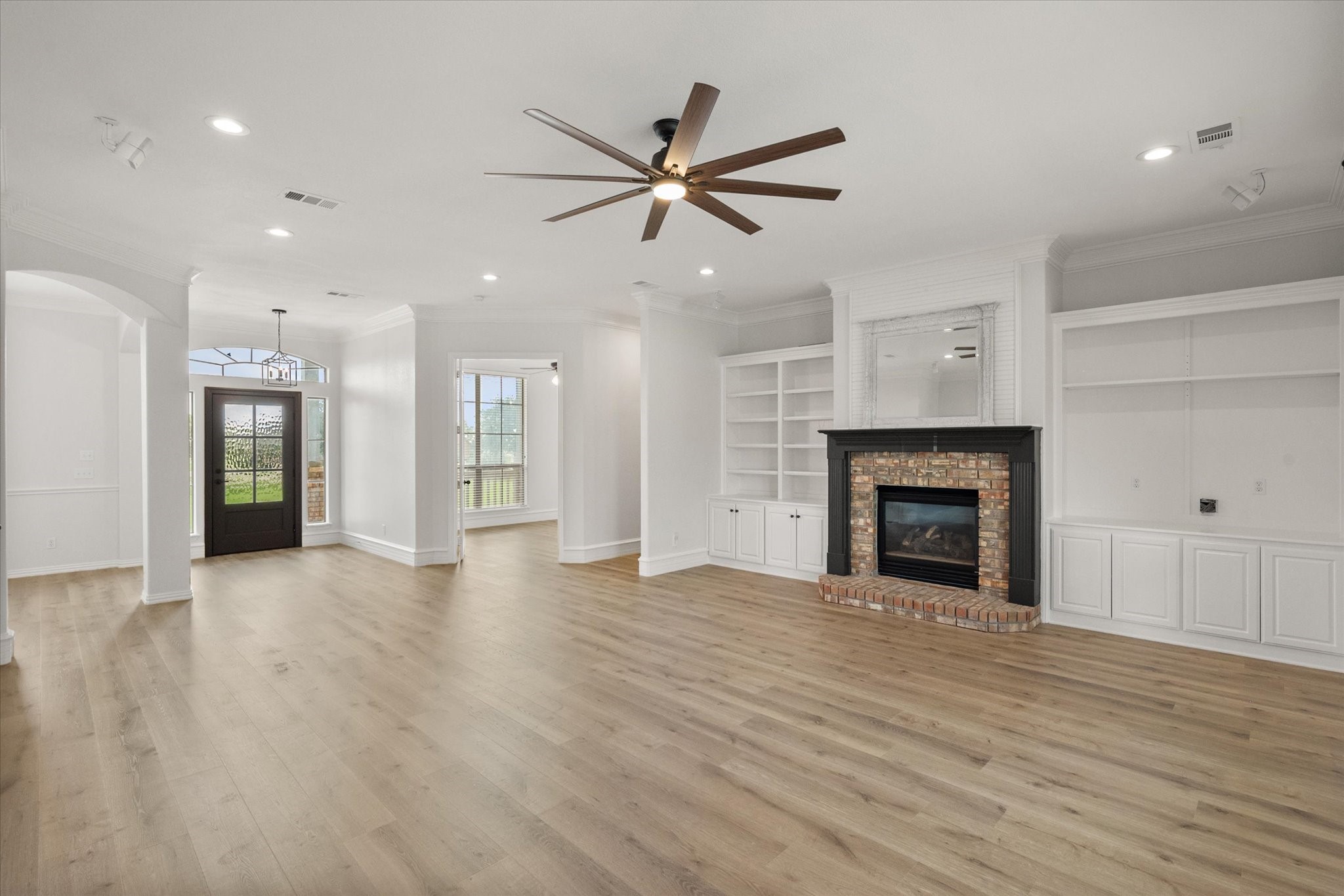 6417 Gehrig Circle Burleson TX 76028