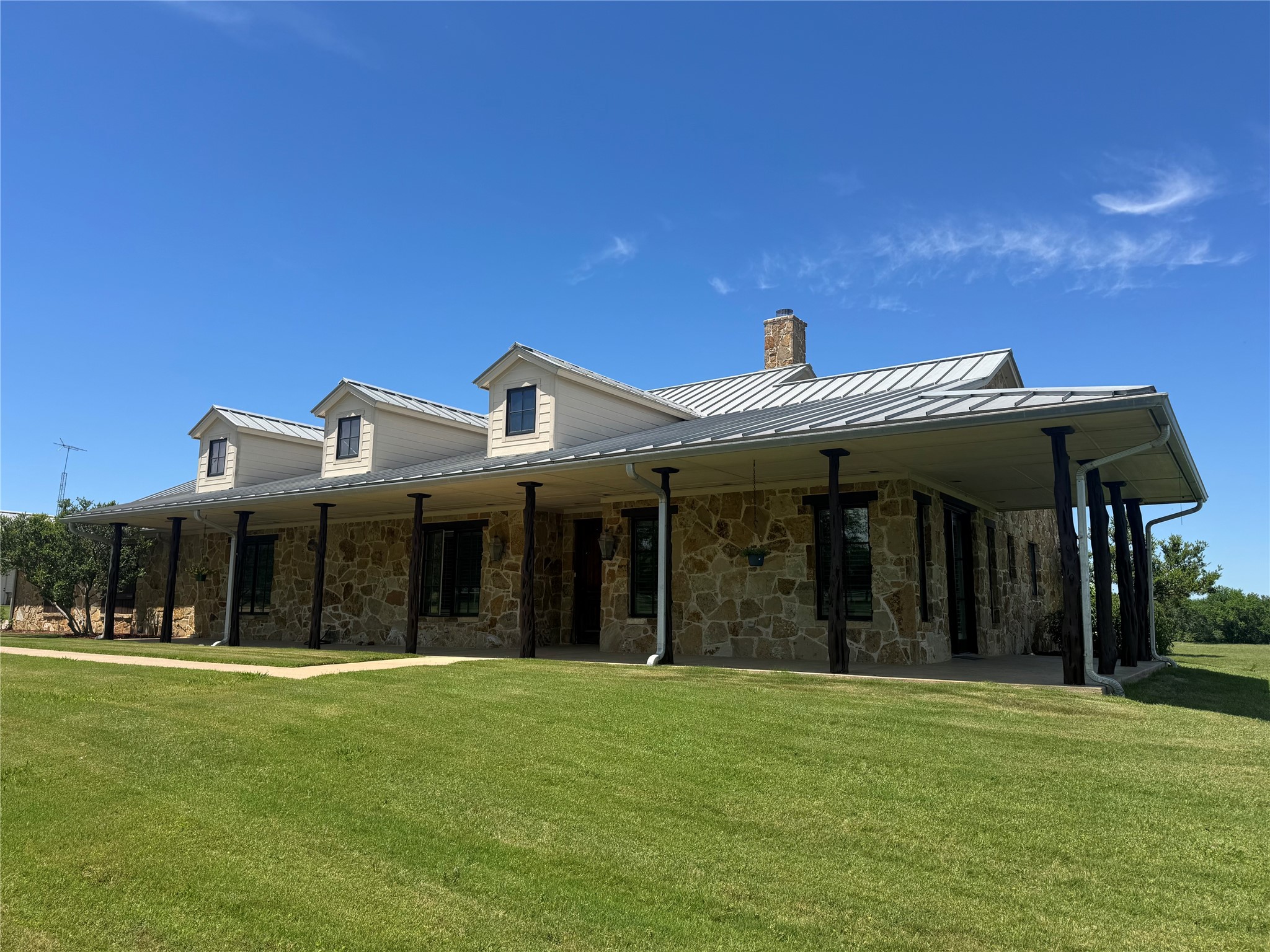 11918 Riek Road Krum TX 76249