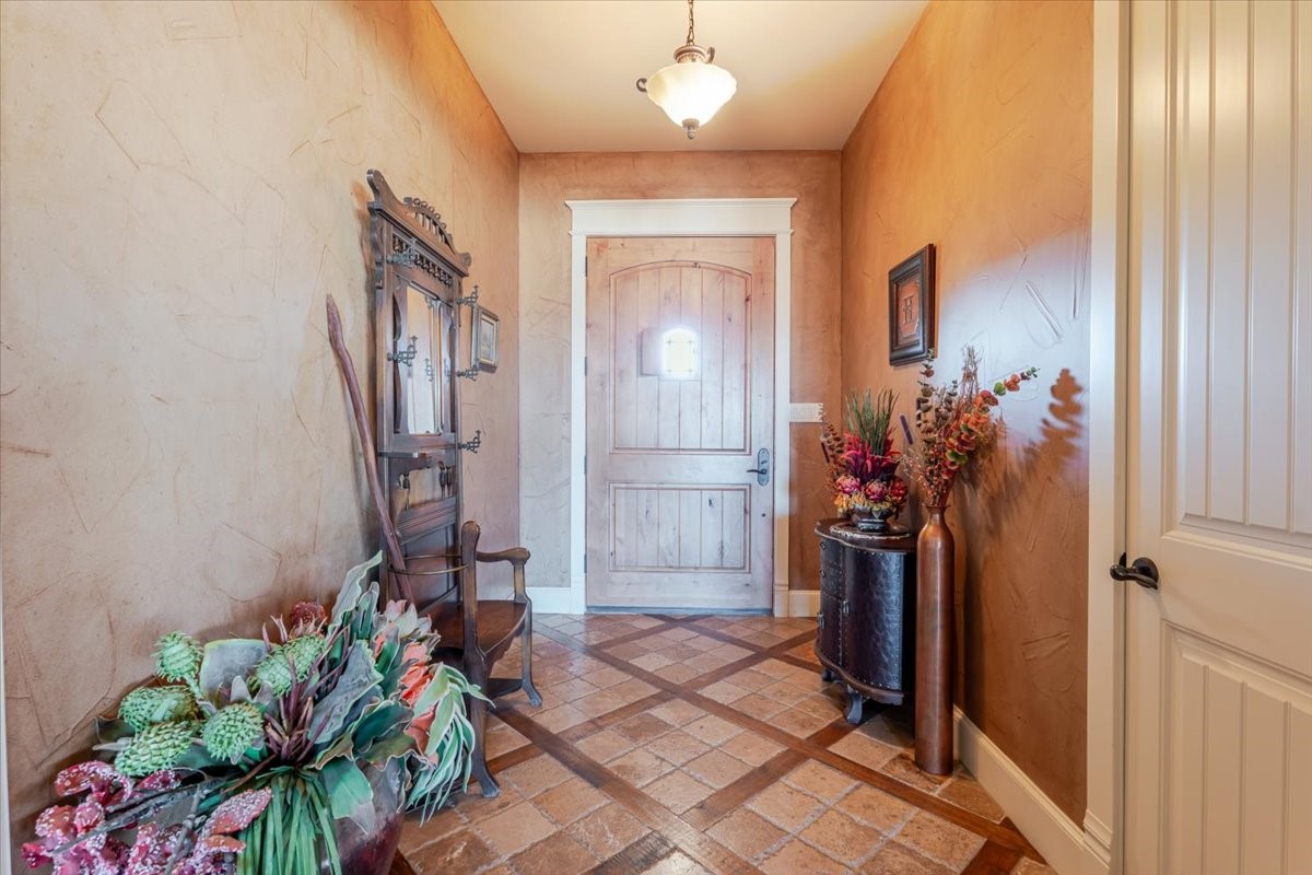 11918 Riek Road Krum TX 76249
