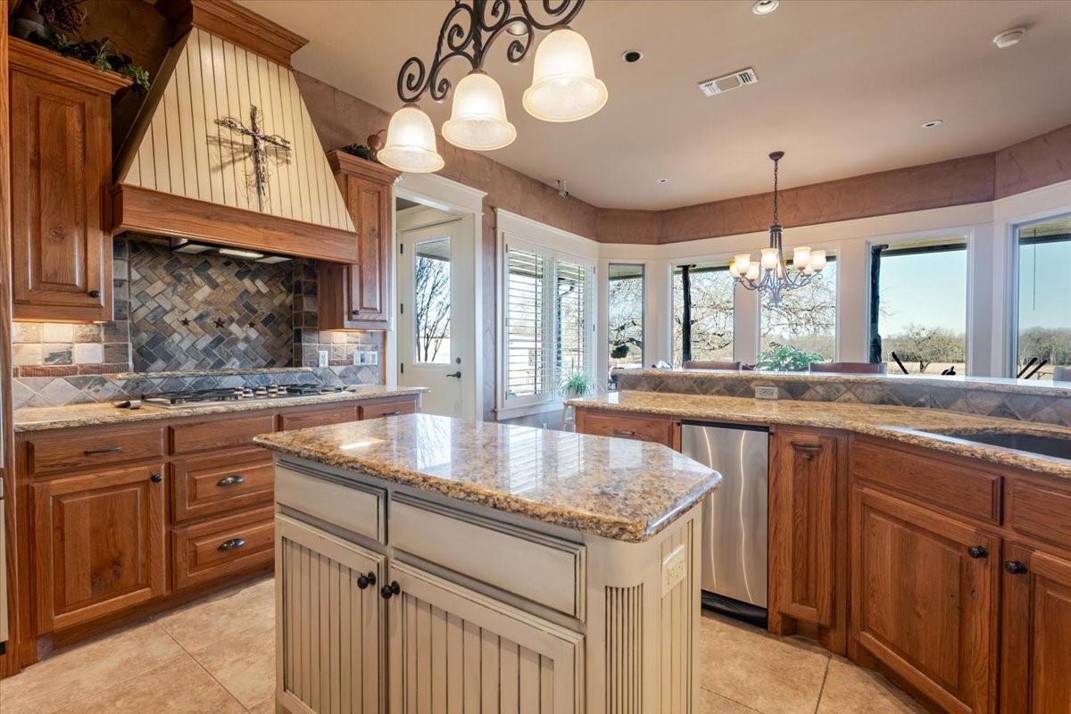 11918 Riek Road Krum TX 76249