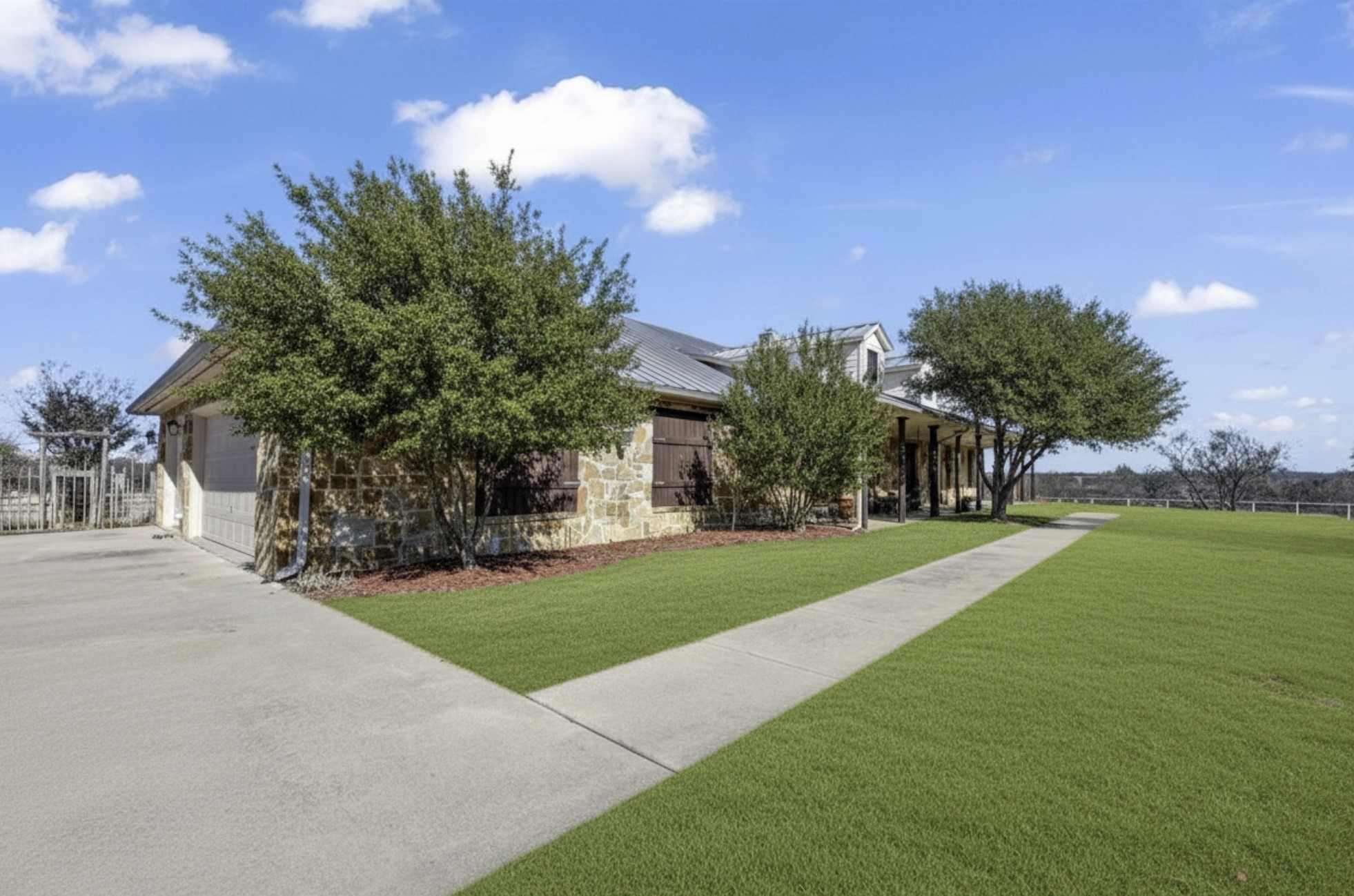 11918 Riek Road Krum TX 76249