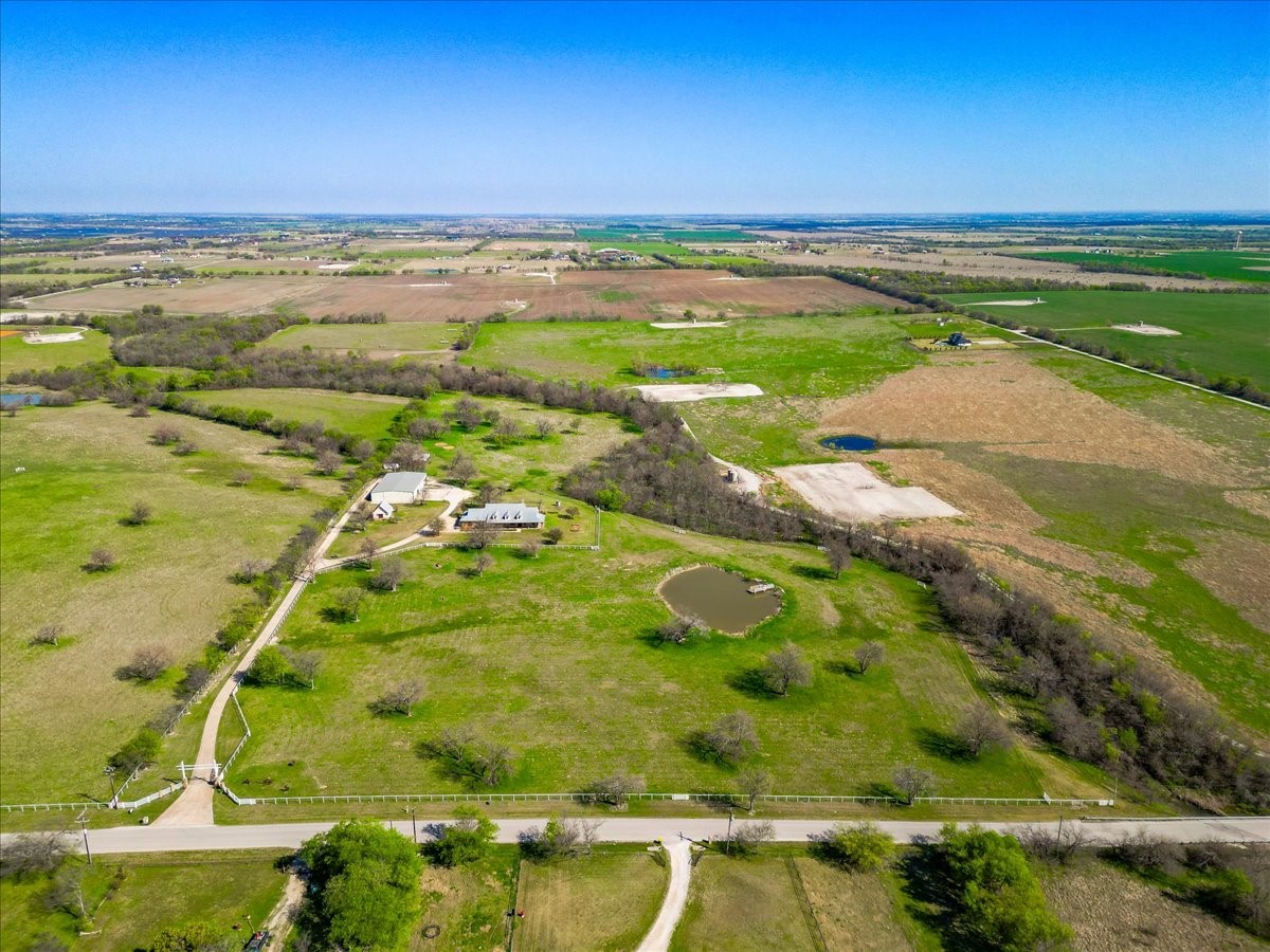 11918 Riek Road Krum TX 76249