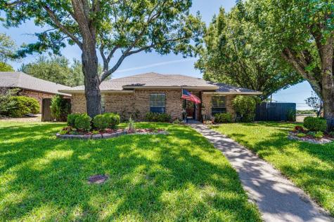 208 Pueblo Drive Waxahachie TX 75165