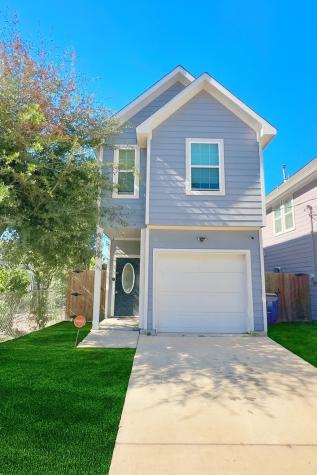 2239 Anderson Street Dallas TX 75215