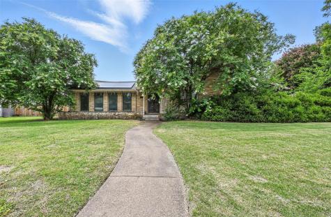 817 Danish Drive Grand Prairie TX 75050