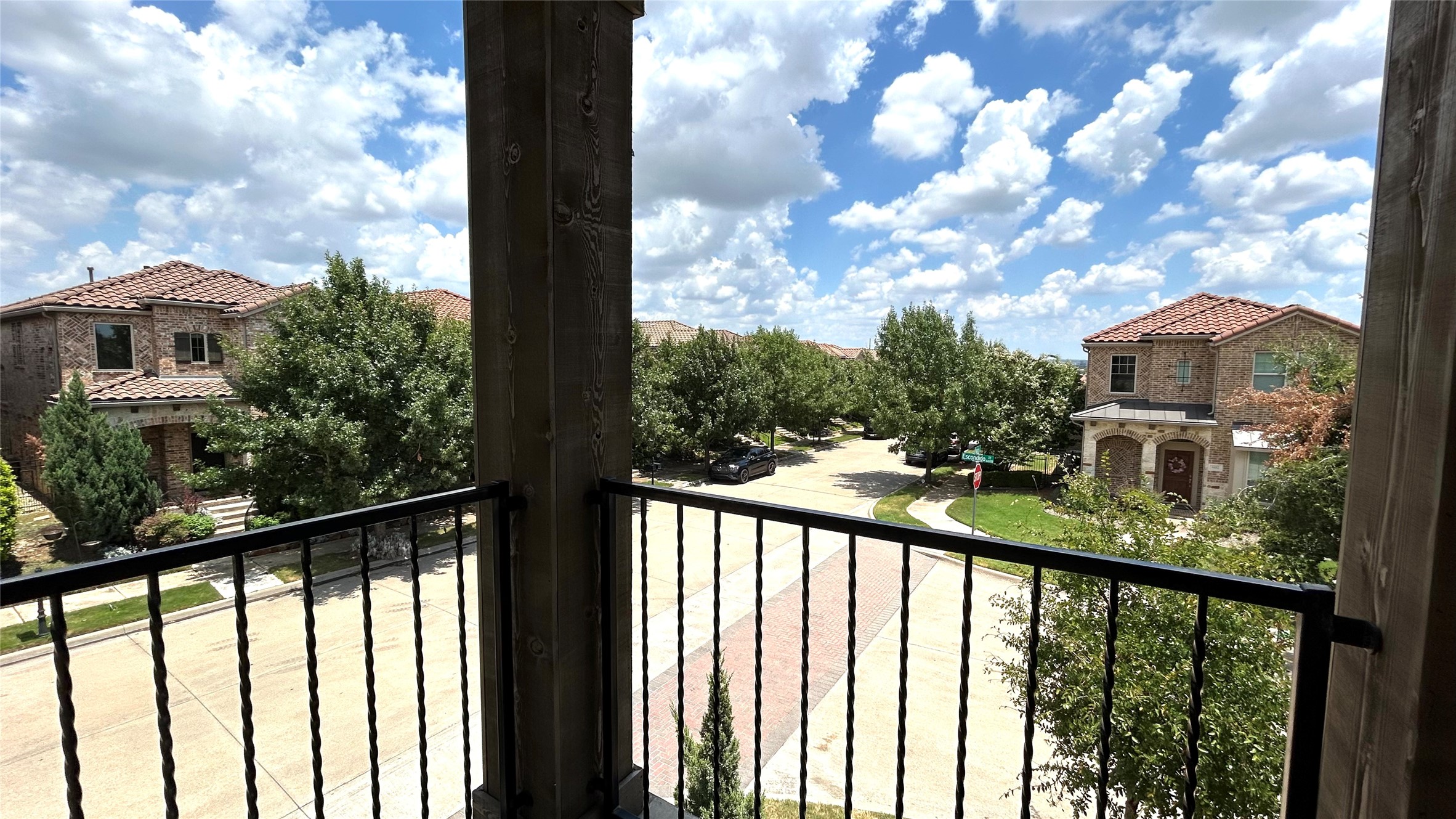 6683 Escondido Street Irving TX 75039