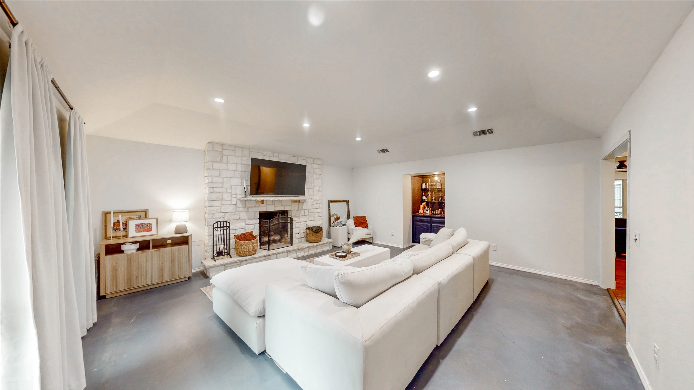 3513 Rockbrook Drive Plano TX 75074