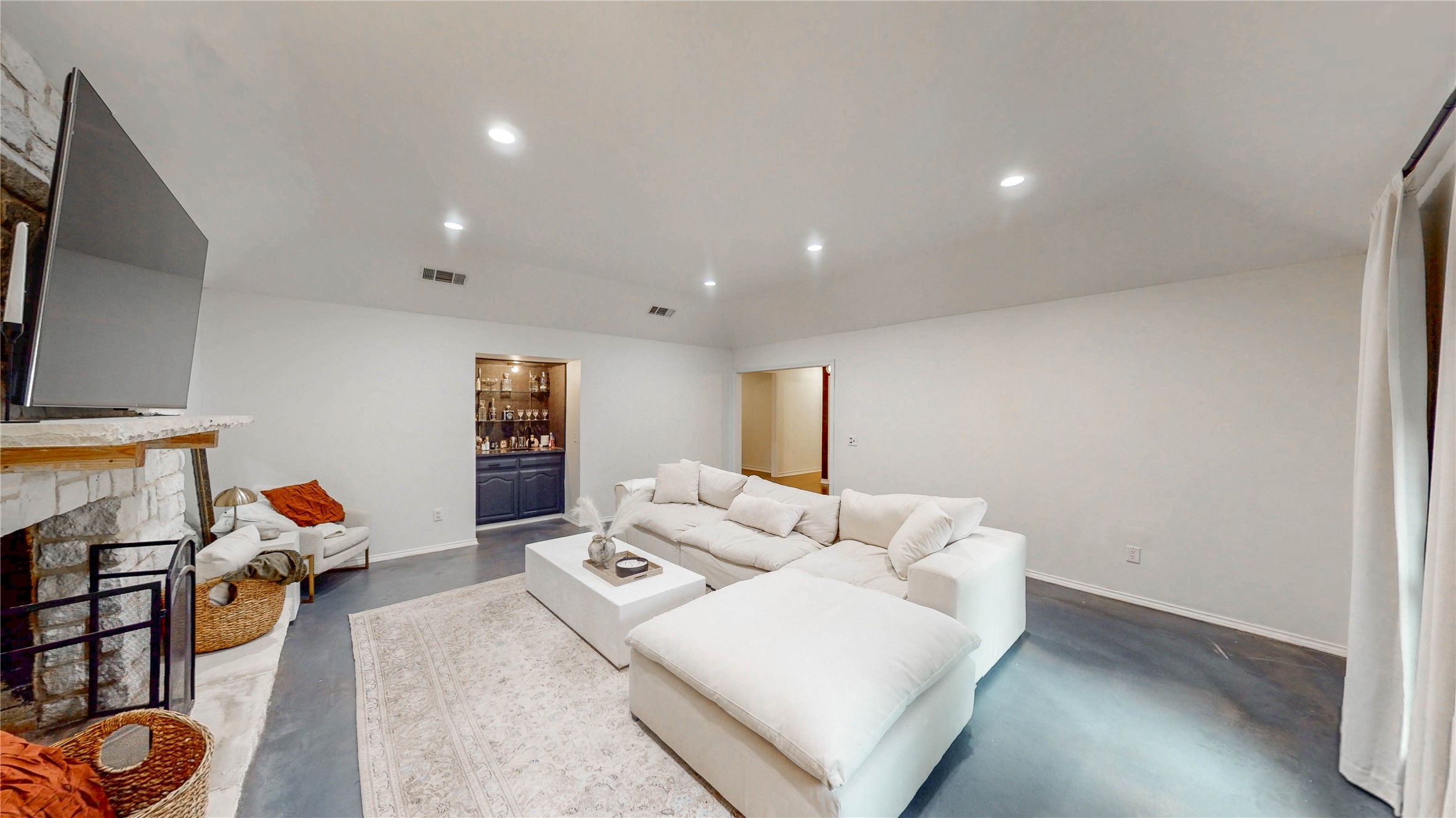 3513 Rockbrook Drive Plano TX 75074