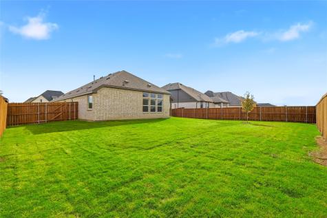 565 Pebble Drive Waxahachie TX 75167